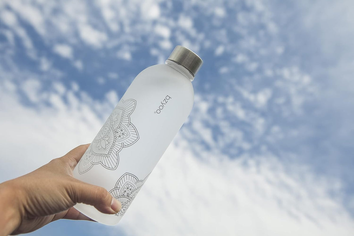 bzyoo 32 OZ 1 Liter Time Marker Water Bottle Frosted Durable Plastic With Strap - Reusable Clear Bottle With Times To Drink Time Markings For Daily Hydration Intake BPA Free (Silver)